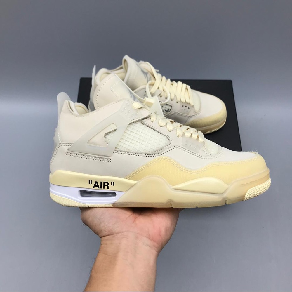 UA JORDAN 4 Sail OFF WHITE